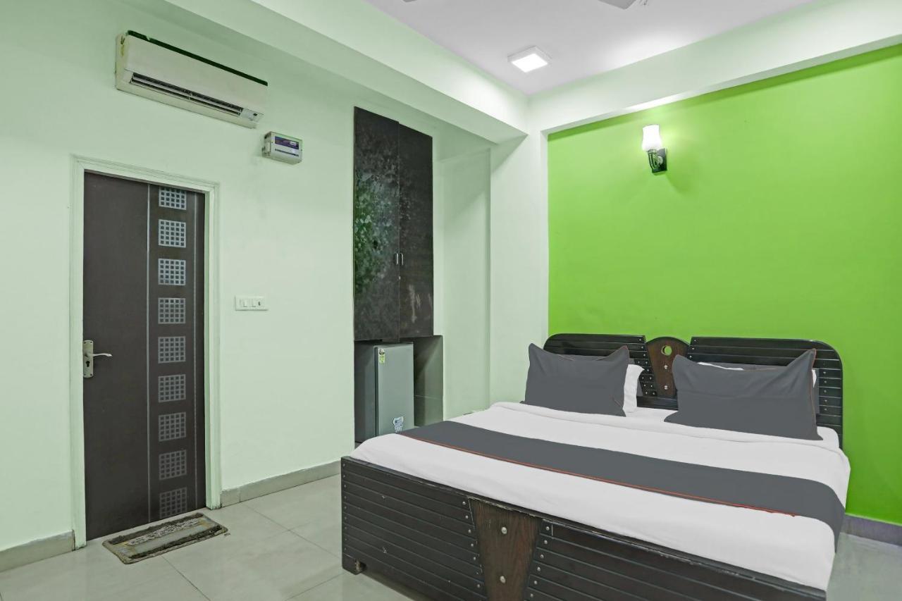 Capital O Premium Villa-2 Нью-Дели Экстерьер фото